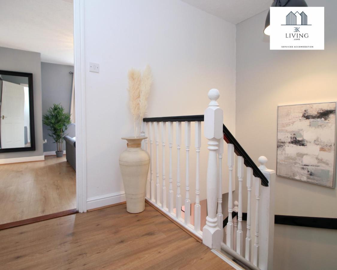 Spacious 3 Bedroom Duplex Apartment On Cardiff Bay - Free Parking & Wifi By Ekliving Luxe Short Lets & Serviced Accommodation Exterior foto